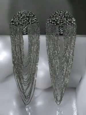 Epoleti Lungi cu Franjuri, decorat cu pietre si strasuri.