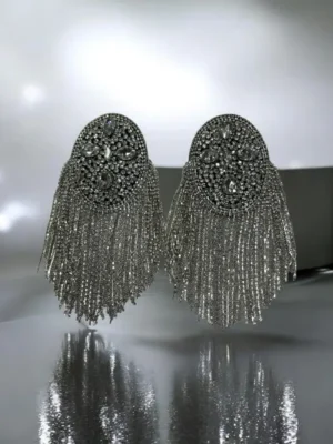 Epoleti Ovali cu Franjuri ,decorati cu pietre si strasuri.